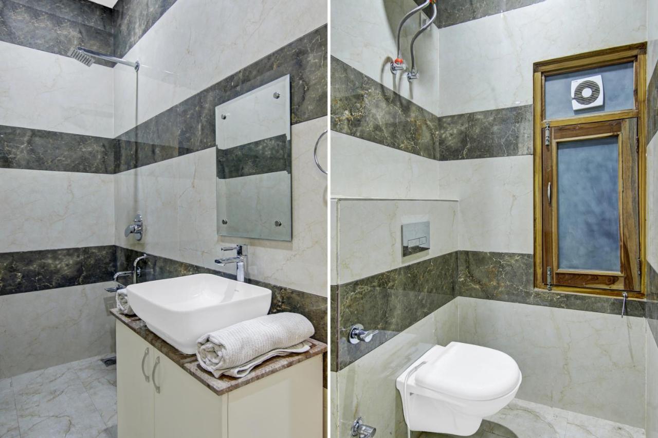 Treebo Royal Salute, Zirakpur Hotel Buitenkant foto